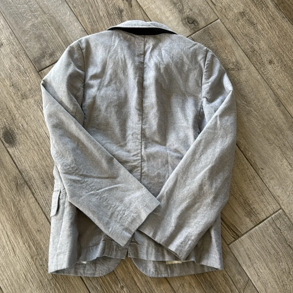EUC The Children’s Place grey blazer, sz 8